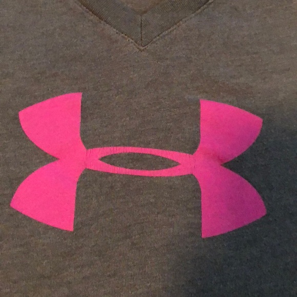 EUC Small Under Armour T-shirt - Picture 2 of 6